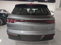 BYD Song Pro New Energy DM-i 71KM Glory Edition Pilot - ფოტო 5