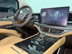 Denza D9 DM-i 980 Four-Wheel Drive Premium - ფოტო 11