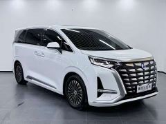 Denza D9 DM-i 980 Four-Wheel Drive Premium - ფოტო 3