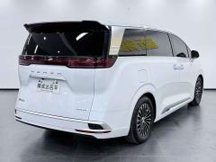 Denza D9 DM-i 980 Four-Wheel Drive Premium - ფოტო 4