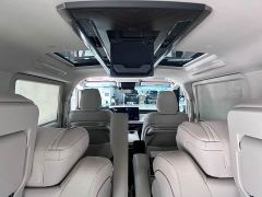 Lexus LM 500h Six-Seat Premium Edition - ფოტო 12