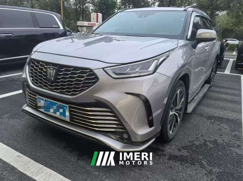 2022 Toyota Crown Venza 2.5L HEV AWD Premium - car from China