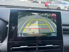 Toyota Avalon Hybrid 2.5L Luxury - ფოტო 18