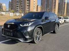 Toyota Crown Venza 2.5L HEV AWD Premium - photo 2