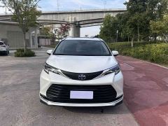 Toyota Sienna 2.5L Hybrid Luxury - ფოტო 3