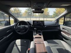 Toyota Grevias 2.5L Hybrid Premium Plus Edition - photo 6