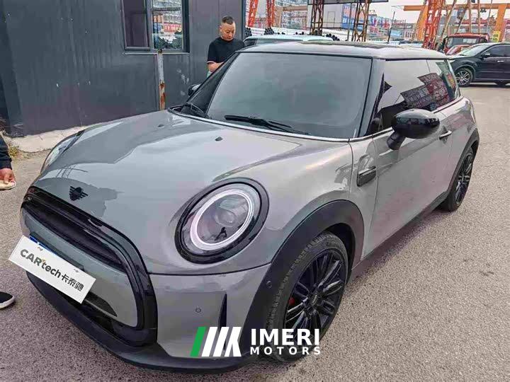 BMW MINI Facelift 1.5T COOPER Classic Edition - автомобиль из Китая
