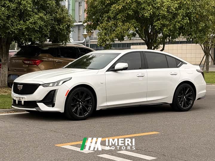 Cadillac CT5 28T Platinum