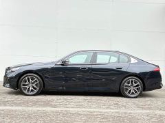 BMW i5 eDrive 35L M Sport Package - ფოტო 4