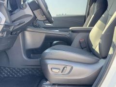 Toyota Sienna 2.5L Hybrid AWD Premium - photo 17