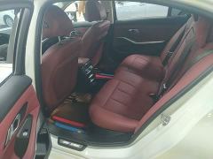 BMW 3 Series 325Li M Sport Package - ფოტო 16