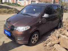 Wuling Hongguang PLUS 2020 1.5L Manual Comfort 7-seater - фото 1