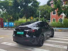 Tesla Model Y Rear-Wheel Drive - ფოტო 11