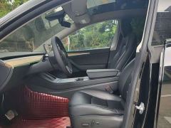 Tesla Model Y Rear-Wheel Drive - ფოტო 8