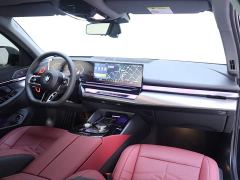 BMW 5 Series Facelift 530Li Premier M Sport Package - ფოტო 20