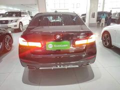 BMW 5 Series 530Li Premier M Sport Package - ფოტო 5