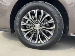 Buick GL8 Land Executive Cabin 652T Luxury - ფოტო 20