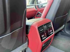 Porsche Cayenne 3.0T Platinum Edition - photo 4