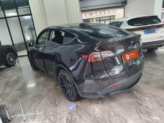 Tesla Model Y Rear-Wheel Drive - ფოტო 4