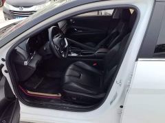 Hyundai Elantra 1.5L CVT Luxury - ფოტო 14