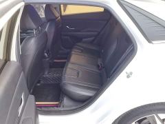 Hyundai Elantra 1.5L CVT Luxury - ფოტო 16