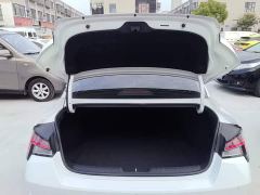 Hyundai Elantra 1.5L CVT Luxury - ფოტო 18