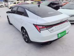 Hyundai Elantra 1.5L CVT Luxury - ფოტო 4