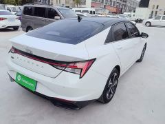 Hyundai Elantra 1.5L CVT Luxury - ფოტო 6