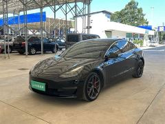 Tesla Model 3 Performance All-Wheel Drive - ფოტო 1