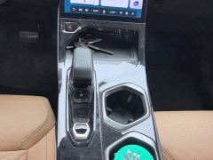 Geely Boyue L 1.5TD DCT Luxury - ფოტო 16