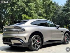 Xiaomi YU7 Four-Wheel Drive Max Edition - photo 6