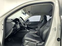Honda Vezel 1.5L CVT Elite - photo 4