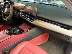 BMW 5 Series 525Li M Sport Package - фото 10