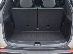 Tesla Model Y L Long Range All-Wheel Drive - ფოტო 8