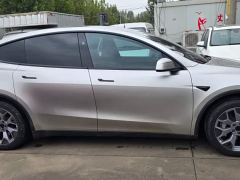 Tesla Model Y L Long Range All-Wheel Drive - ფოტო 9