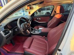 BMW 3 Series 325Li M Sport Package - фото 3