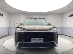 AITO M9 Pure Electric Ultra 6-Seater - ფოტო 3