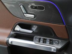 Mercedes-Benz GLB 220 Fashion Edition - ფოტო 12