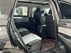 Volkswagen Lanhun 380TSI AWD R-Line Cruising Zhongxiang Edition - photo 10
