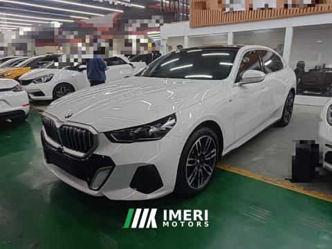 2024 BMW 5 Series 525Li M Sport Package - ავტომობილი ჩინეთიდან