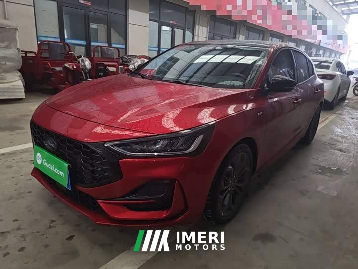 Ford Focus Hatchback EcoBoost 180 Automatic ST Line - ავტომობილი ჩინეთიდან