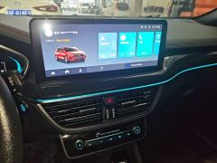 Ford Focus Hatchback EcoBoost 180 Automatic ST Line - ფოტო 12