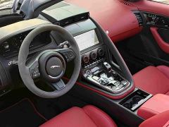 Jaguar F-TYPE P300 75 Edition - ფოტო 11