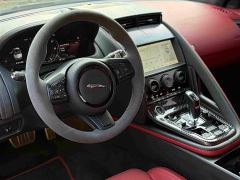 Jaguar F-TYPE P300 75 Edition - ფოტო 14