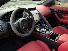 Jaguar F-TYPE P300 75 Edition - ფოტო 15