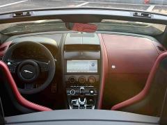 Jaguar F-TYPE P300 75 Edition - ფოტო 17