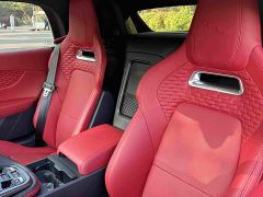 Jaguar F-TYPE P300 75 Edition - ფოტო 19