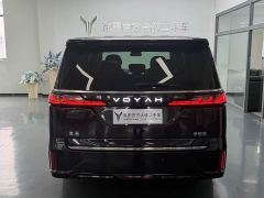 Voyah Lantu Dreamchaser PHEV AWD Flagship Kunpeng Edition - фото 13