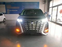 Denza D9 DM-i 980 Four-Wheel Drive Premium - фото 2