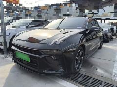 Lynk & Co 03 1.5T DCT Champion Edition Pro - ფოტო 1